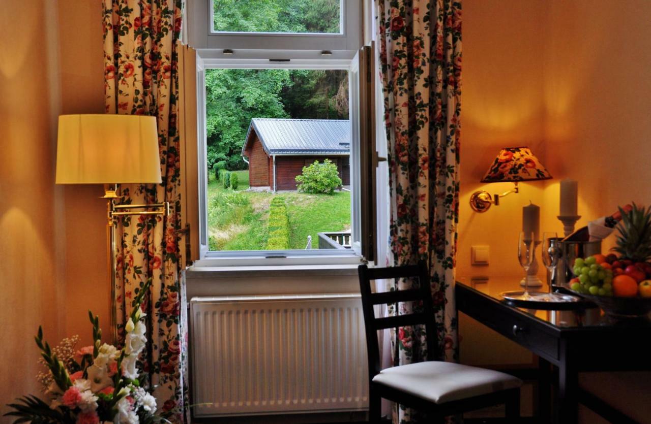 Flair-Hotel Waldfrieden Oberweißbach Exterior foto